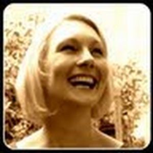 Meet your Posher, Kendra